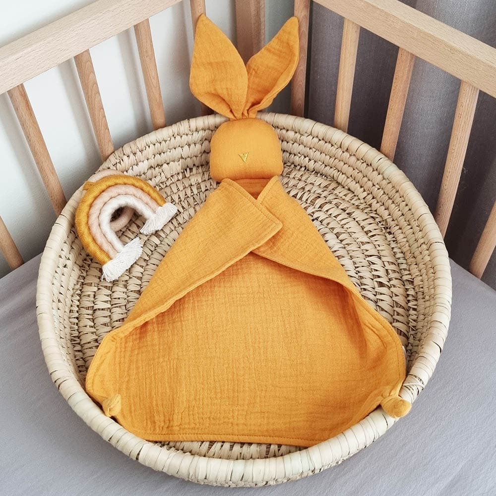 Snuttefilt med namn kanin - Nordic Rainbow - Orange
