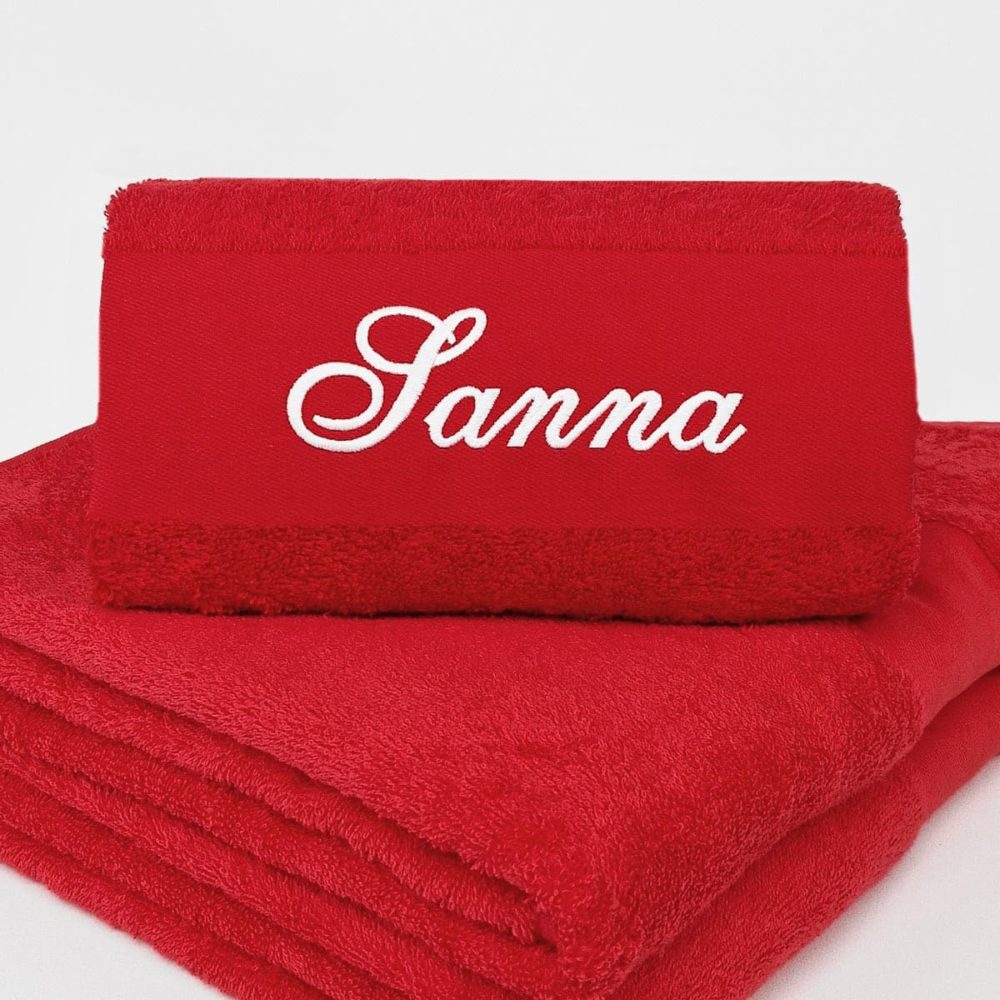 Röd handduk med namn